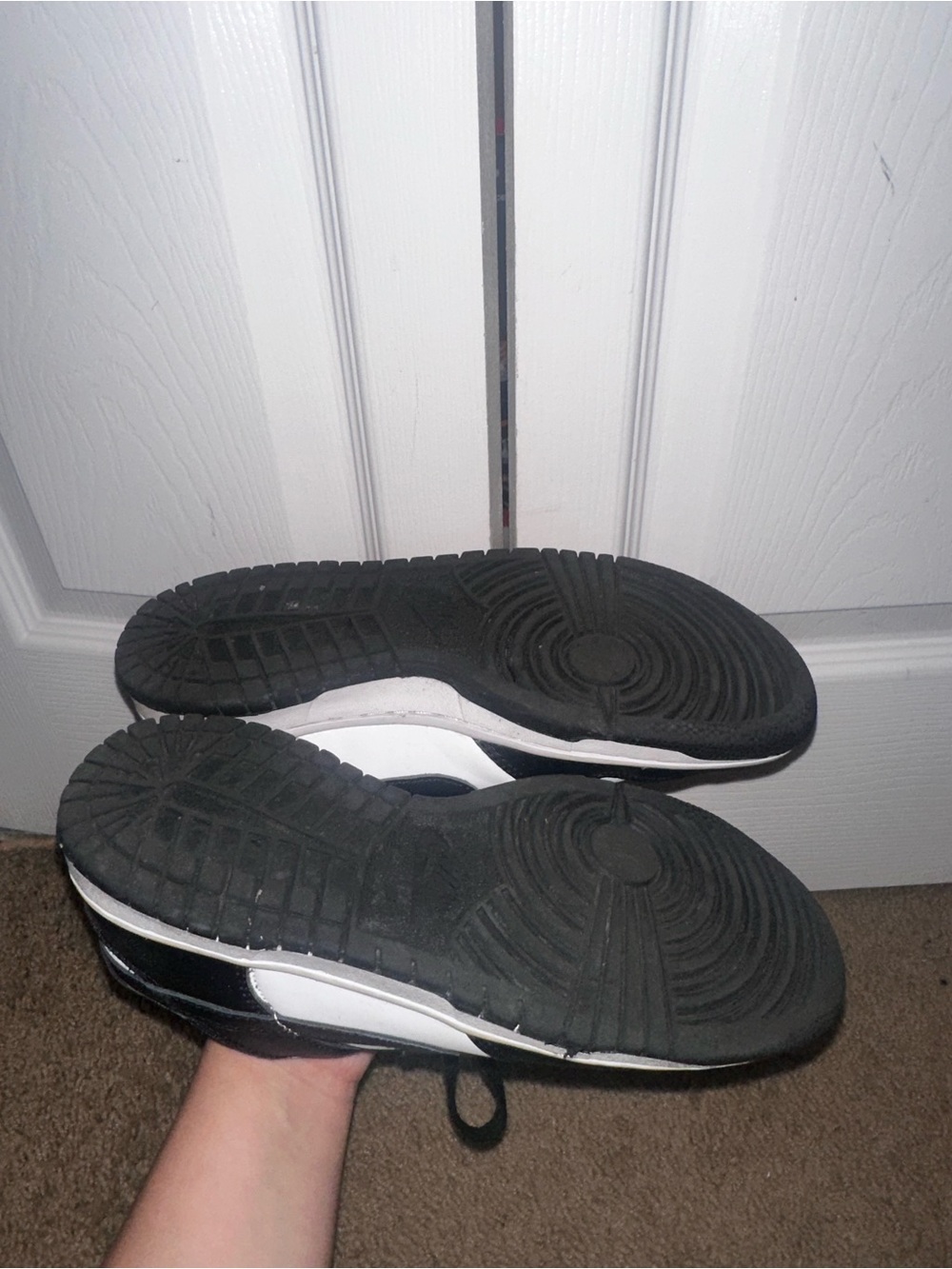 Nike Panda Dunks - Picture 3 of 4